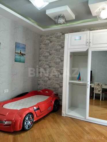 Сдаётся 4-комн. новостройка 154 м², м. 8 ноября, photo 13 from 31