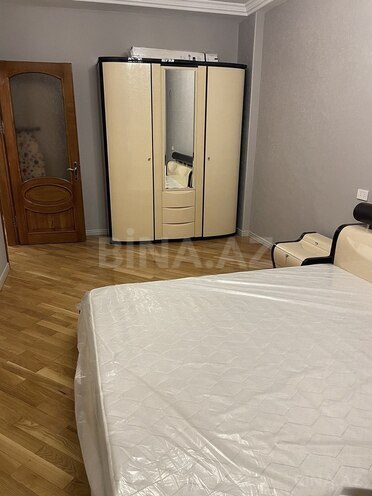 Сдаётся 2-комн. новостройка 91 м², м. 8 ноября, photo 6 from 18