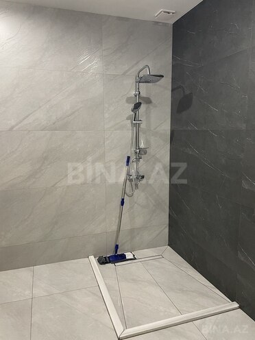 Сдаётся 2-комн. новостройка 91 м², м. 8 ноября, photo 14 from 18