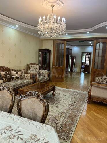 Сдается 4-комн. новостройка 180 м², м. Гянджлик, photo 1 from 23