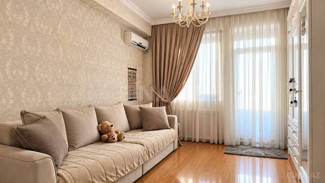 Продаётся 3-комн. новостройка 110 м², м. Кара Караев, photo 5 from 15