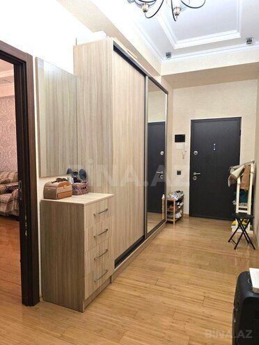 Продаётся 3-комн. новостройка 110 м², м. Кара Караев, photo 11 from 15