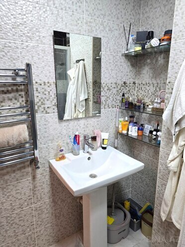 Продаётся 3-комн. новостройка 110 м², м. Кара Караев, photo 12 from 15