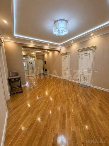 Продается 3-комн. новостройка 133 м², пос. Ази Асланова, photo 1 from 27