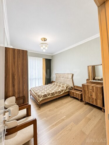 İcarəyə verilir 3 otaqlı yeni tikili 75 m², Bakmil m., photo 5 from 13