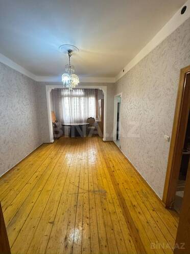 Продается 2-комн. вторичка 50 м², м. 20 января, photo 1 from 8