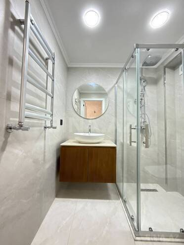Продается 2-комн. вторичка 60 м², Ясамальский р., photo 9 from 14
