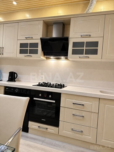 Сдается 3-комн. новостройка 135 м², м. Низами, photo 8 from 26
