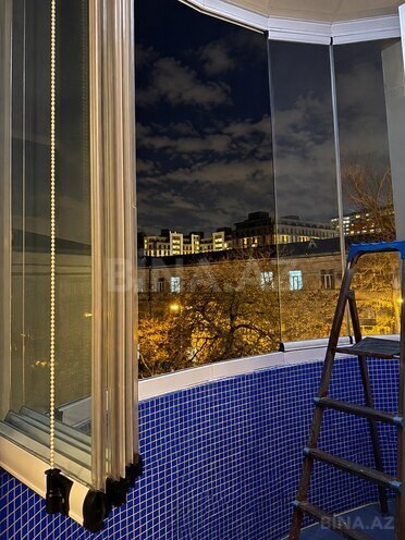Сдается 3-комн. новостройка 135 м², м. Низами, photo 23 from 26
