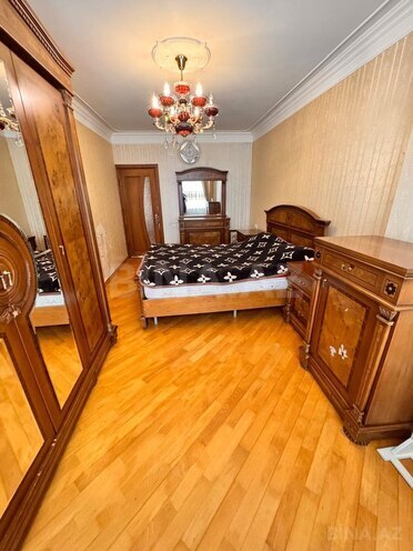 Продаётся 5-комн. вторичка 103 м², пос. Бакиханова, photo 9 from 22