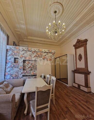 Продаётся 2-комн. вторичка 70 м², м. Низами, photo 6 from 12
