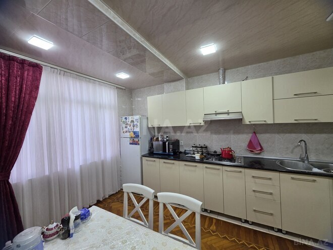 Продается 3-комн. вторичка 85 м², м. Мемар Аджеми, photo 10 from 26