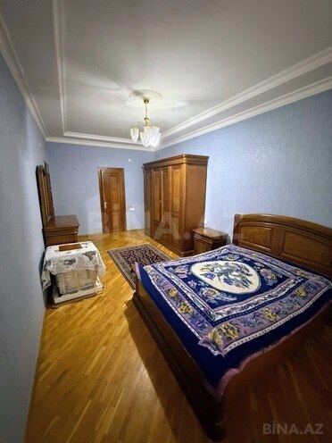 Продаётся 3-комн. новостройка 175 м², м. Элмляр Академиясы, photo 4 from 9