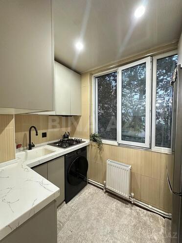 Продаётся 2-комн. вторичка 40 м², м. Нариман Нариманов, photo 8 from 16