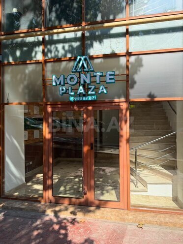 İcarəyə verilir 1 otaqlı ofis 22 m², 28 May m., photo 1 from 15