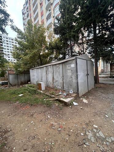 Продаётся 3-комн. вторичка 57 м², м. Нефтчиляр, photo 13 from 14