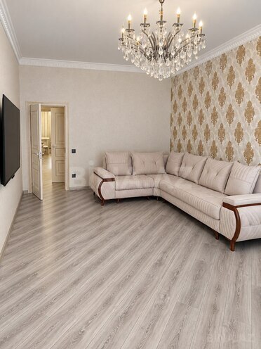 Сдается 3-комн. новостройка 156 м², Насиминский  р., photo 6 from 15