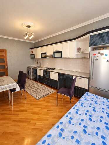 Сдается 3-комн. новостройка 105 м², м. Ази Асланов, photo 7 from 11