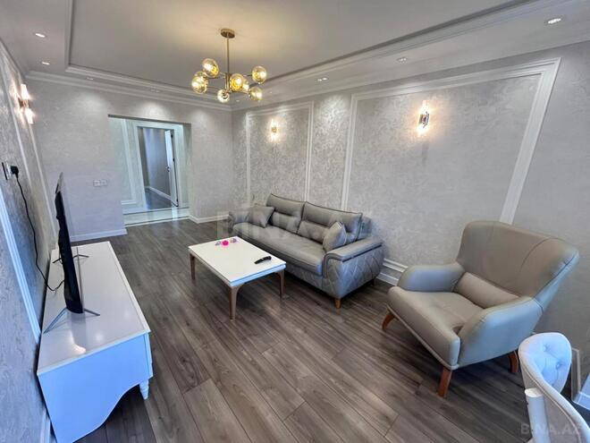 İcarəyə verilir 3 otaqlı yeni tikili 120 m², 28 May m., photo 1 from 22