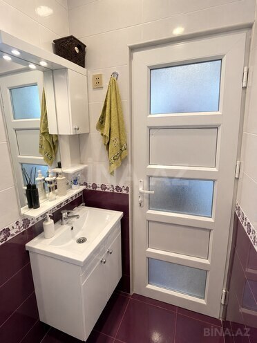 Satılır 2 otaqlı köhnə tikili 40 m², İnşaatçılar m., photo 11 from 12