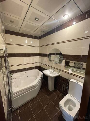 Satılır 3 otaqlı yeni tikili 137 m², 8-ci mikrorayon q., photo 9 from 11