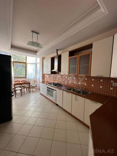 Сдается 3-комн. новостройка 150 м², м. Сахил, photo 5 from 14