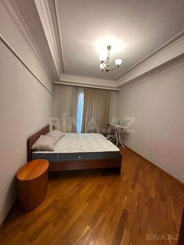 Сдается 3-комн. новостройка 150 м², м. Сахил, photo 9 from 14