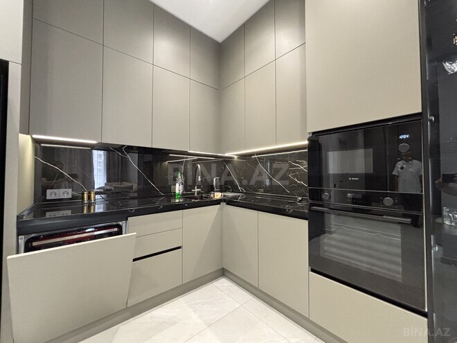 Сдается 3-комн. новостройка 110 м², м. 28 мая, photo 11 from 22