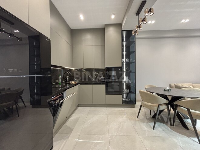 Сдается 3-комн. новостройка 110 м², м. 28 мая, photo 10 from 22