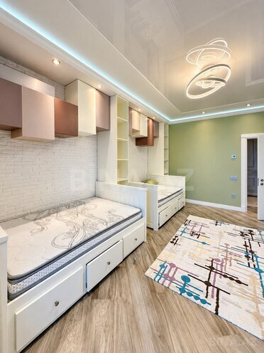 Продаётся 3-комн. новостройка 180 м², м. 8 ноября, photo 13 from 22