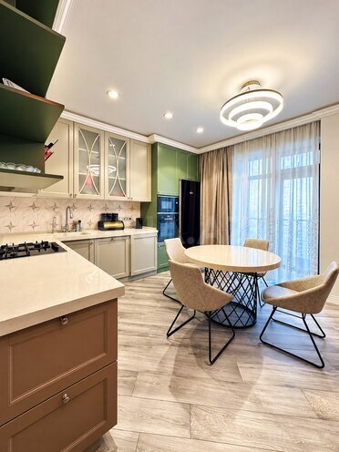 Продаётся 3-комн. новостройка 180 м², м. 8 ноября, photo 14 from 22