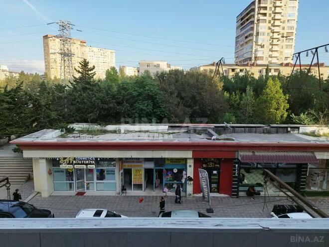 Сдаётся 3-комн. вторичка 70 м², м. Нефтчиляр, photo 1 from 19
