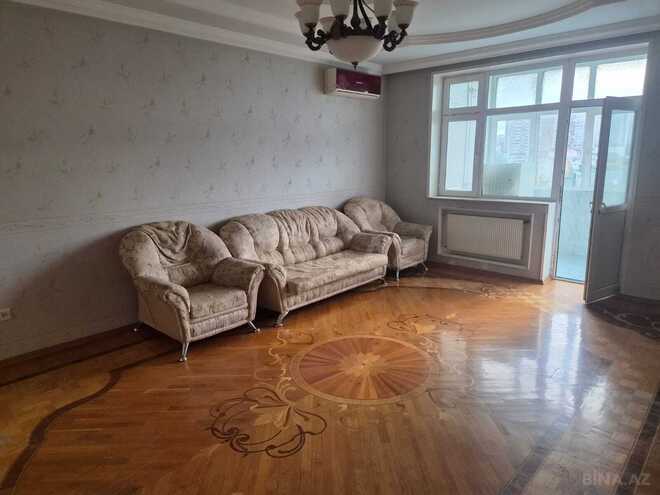 Сдается 3-комн. вторичка 100 м², м. Насими, photo 1 from 8
