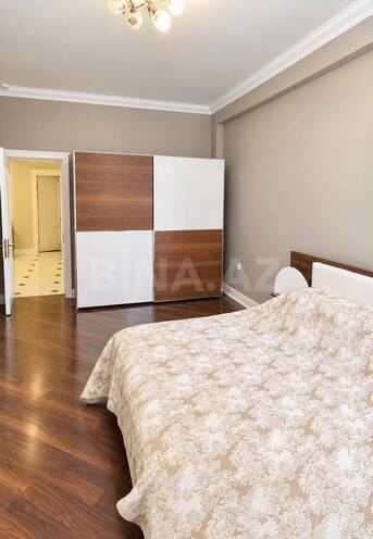 Сдаётся 3-комн. новостройка 160 м², м. 28 мая, photo 10 from 12
