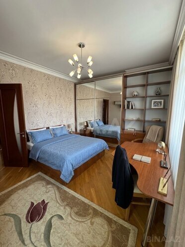 Продается 3-комн. новостройка 140 м², м. Элмляр Академиясы, photo 4 from 10