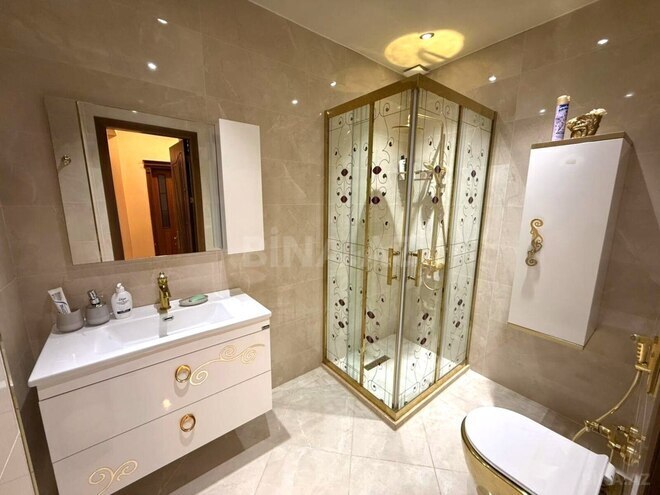 Продаётся 3-комн. новостройка 101 м², м. Низами, photo 13 from 20