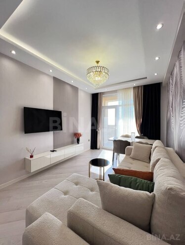 Продаётся 2-комн. новостройка 65 м², м. Ази Асланов, photo 3 from 11
