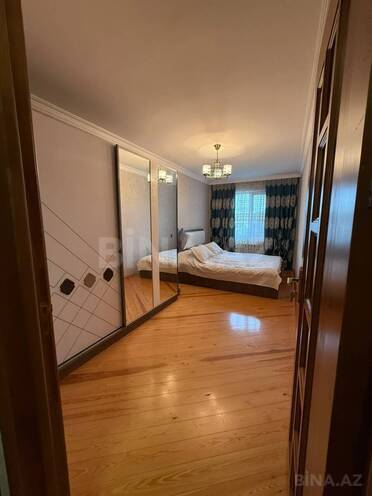Продаётся 2-комн. вторичка 55 м², м. Нефтчиляр, photo 4 from 9