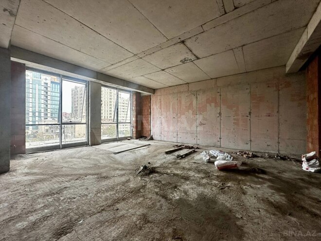 Продаётся 4-комн. новостройка 185 м², м. Низами, photo 8 from 11