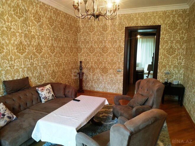 İcarəyə verilir 2 otaqlı köhnə tikili 60 m², Elmlər Akademiyası m., photo 4 from 16