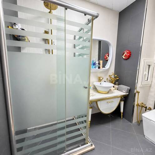 Продаётся 2-комн. новостройка 205 м², м. Низами, photo 9 from 13