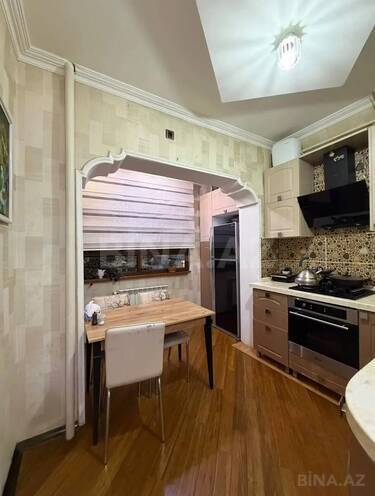 Satılır 3 otaqlı köhnə tikili 85 m², Xalqlar Dostluğu m., photo 3 from 13