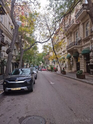 Сдаётся 3-комн. вторичка 100 м², м. Сахил, photo 4 from 32