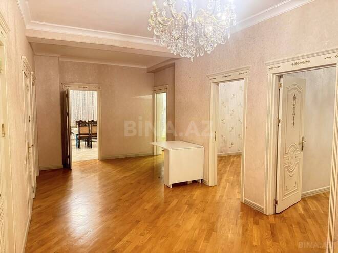 İcarəyə verilir 4 otaqlı yeni tikili 170 m², 8 Noyabr m., photo 3 from 15