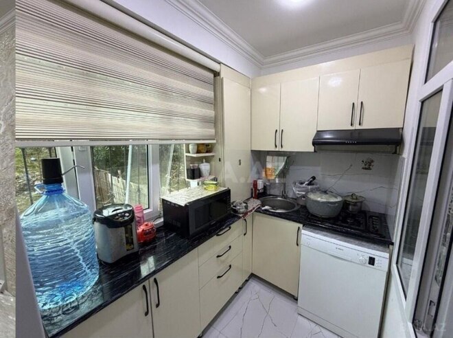 Satılır 3 otaqlı köhnə tikili 65 m², Yeni Günəşli q., photo 11 from 15