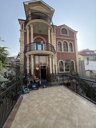 Satılır 7 otaqlı həyət evi/bağ evi 350 m², Qaraçuxur q., photo 3 from 30