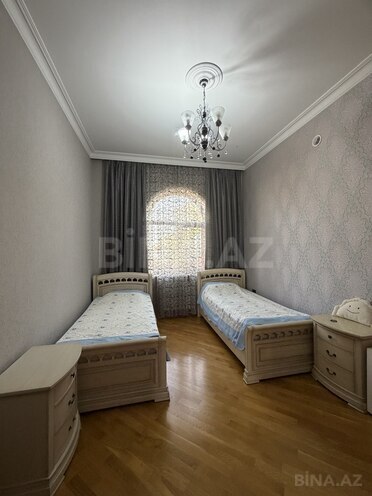 Satılır 7 otaqlı həyət evi/bağ evi 350 m², Qaraçuxur q., photo 18 from 30