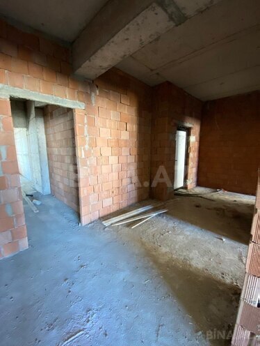 Продаётся 3-комн. новостройка 155.5 м², м. Низами, photo 1 from 6