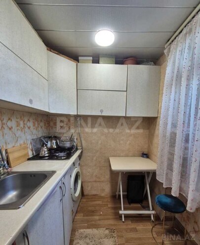 Satılır 2 otaqlı köhnə tikili 55 m², İnşaatçılar m., photo 16 from 21