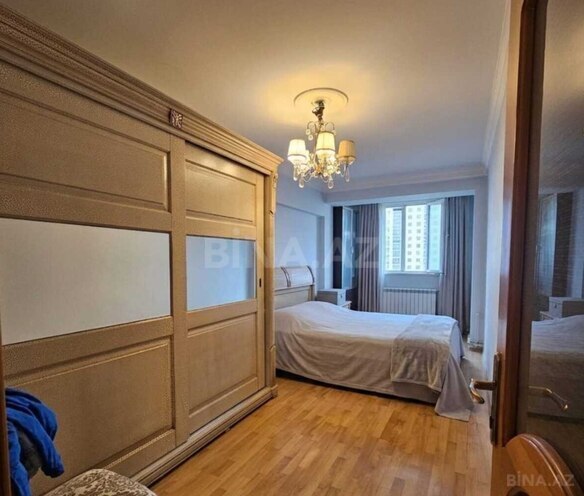 Satılır 2 otaqlı köhnə tikili 65 m², Şah İsmayıl Xətai m., photo 4 from 17